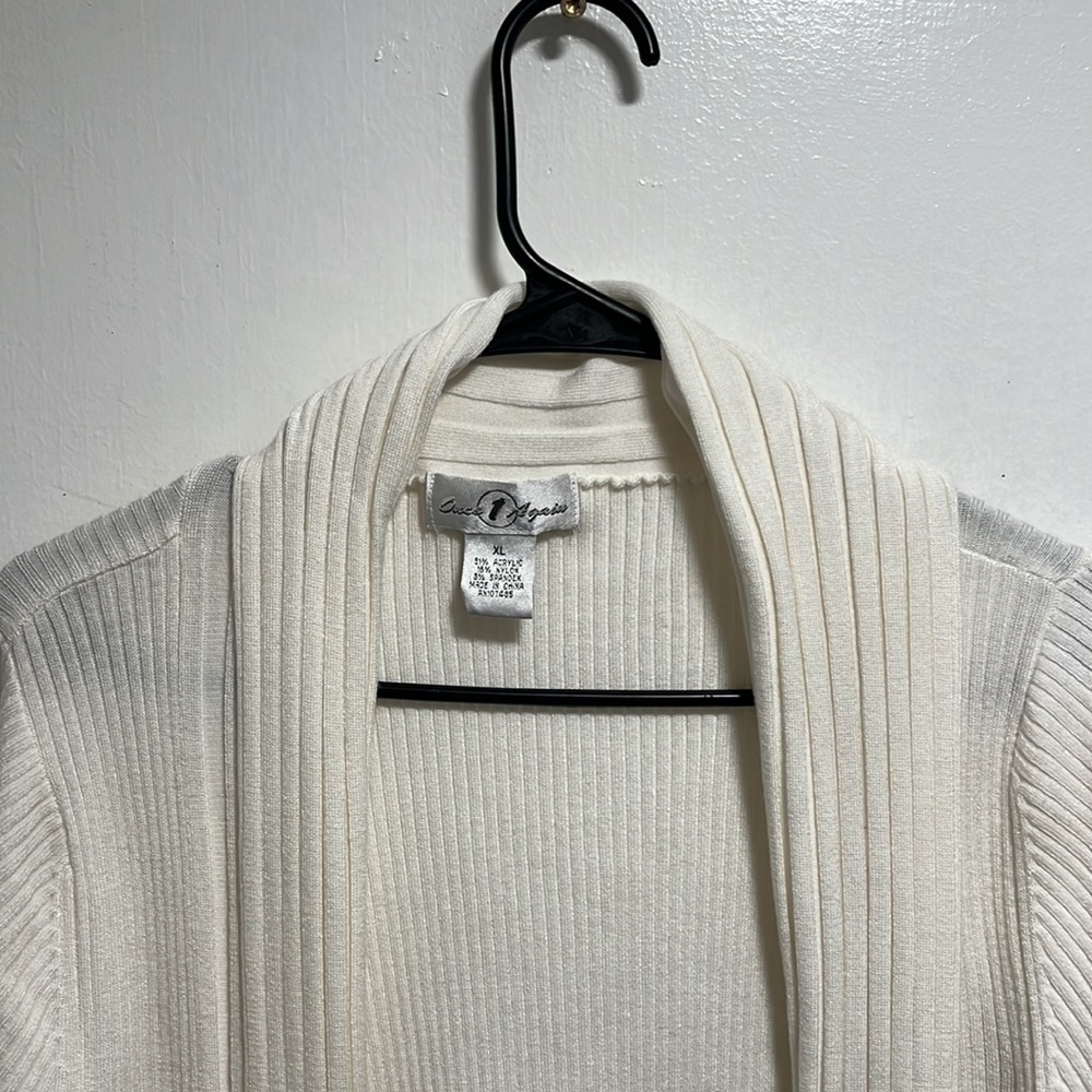 Once Again Sweater - Picture 4 of 11